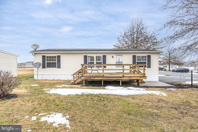 178 Country View Est, Newville, PA 17241