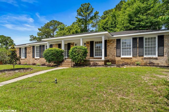 508 General Gibson Dr, Spanish Fort, AL 36527