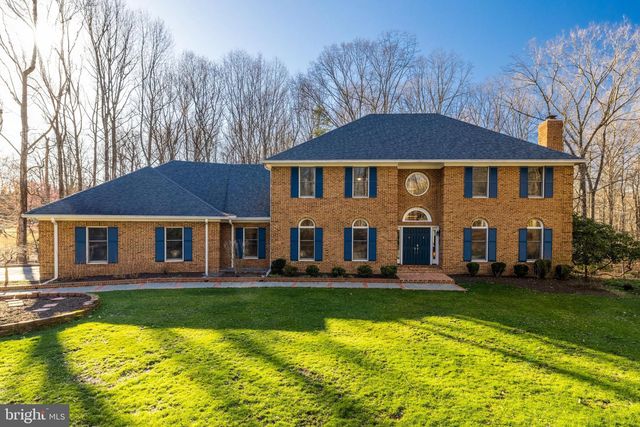 400 Montpelier Rd, Great Falls, VA 22066