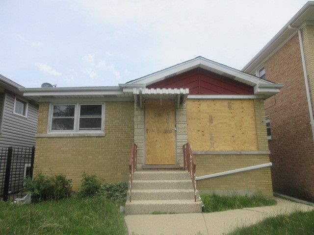 2311 N  Natchez Ave, Chicago, IL 60707
