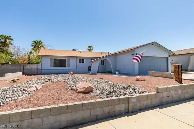 847 Shoreview Dr, Henderson, NV 89002