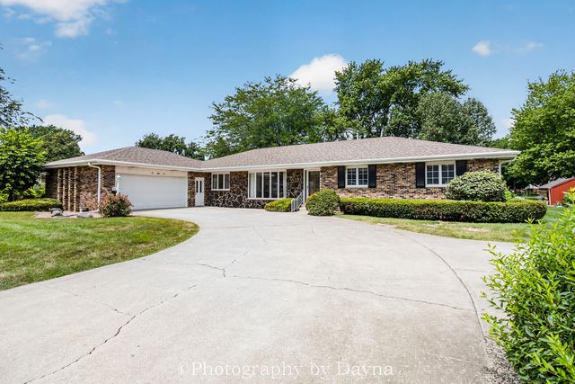 655 W  End Dr, Manteno, IL 60950