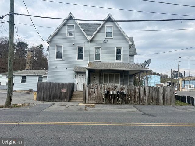 145 Spring Valley Rd, Reading, PA 19605