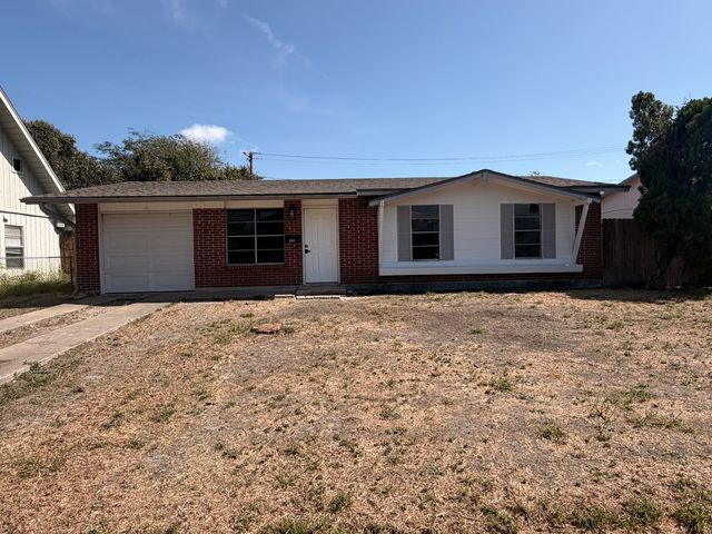 5606 Cain Dr, Corpus Christi, TX 78412