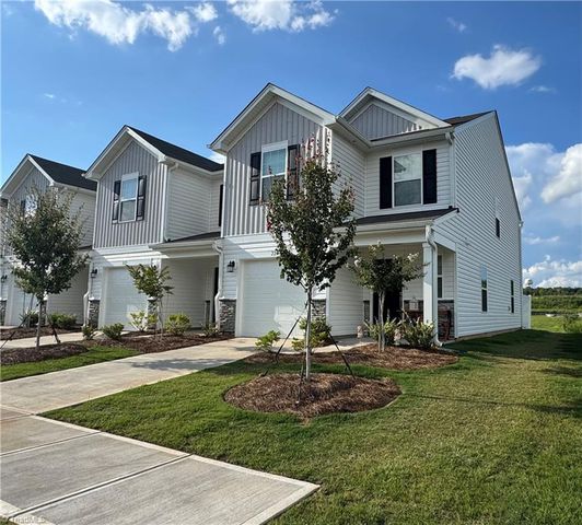 227 Plumtree Ct, King, NC 27021