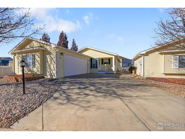 961 Sunchase Dr, Fort Collins, CO 80524