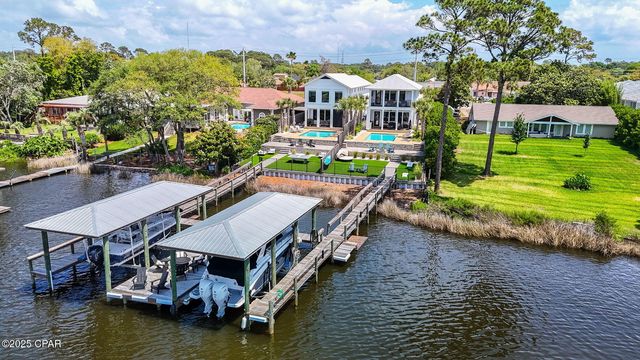 8597 N  Lagoon Dr, Panama City Beach, FL 32408