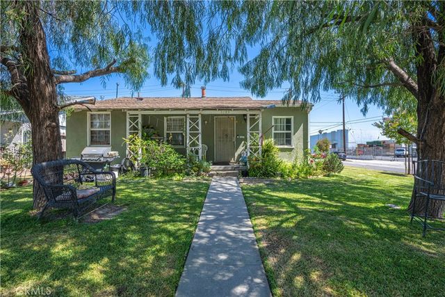 5799 Lincoln Ave, South Gate, CA 90280