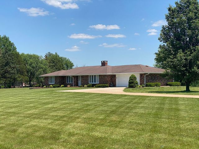 1356 Clearview Rd, Union, MO 63084