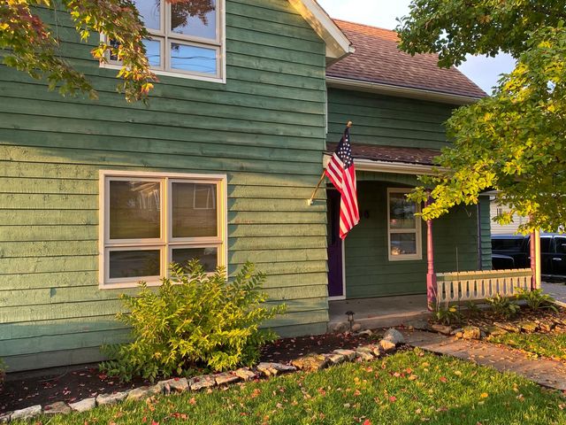 206 Highland St, Westby, WI 54667