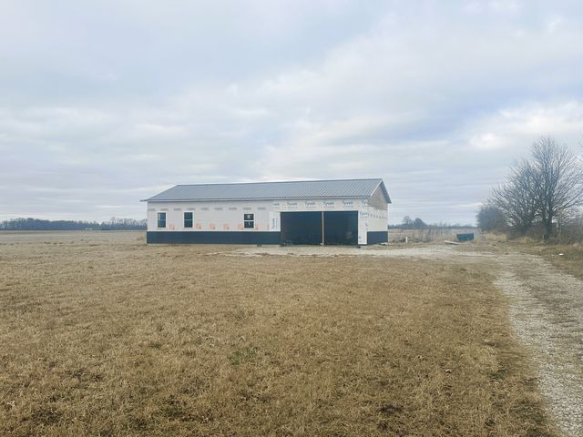 1200 S  County Rd, Ladoga, IN 47954