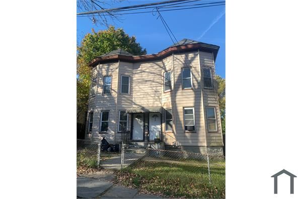 216 N  8th Ave  #2, Mount Vernon, NY 10550
