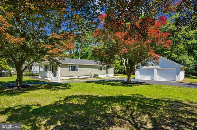 223 Cypress Ave, Lindenwold, NJ 08021
