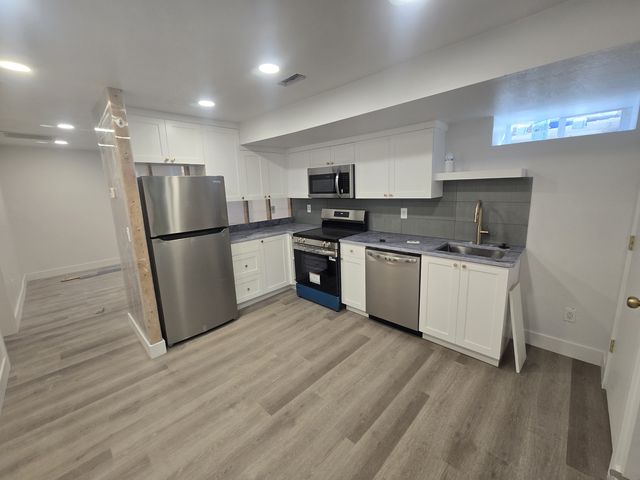 166 E  Kelsey Ave, Salt Lake City, UT 84111