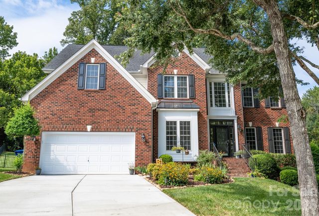 12004 Cobham Ct, Huntersville, NC 28078