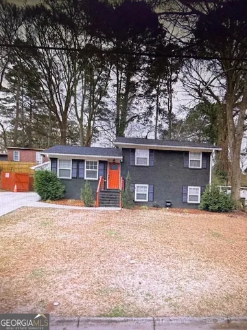 391 Corvair Dr SE, Atlanta, GA 30354