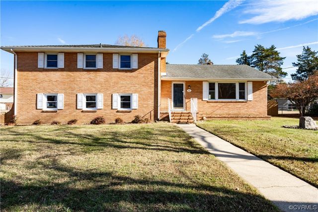 101 Brookhill Ct, Colonial Heights, VA 23834