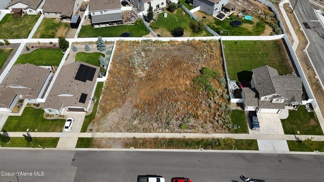 3264 N  Van Winkle St, Post Falls, ID 83854