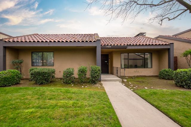 1703 W  Santa Ana Ave, Fresno, CA 93705