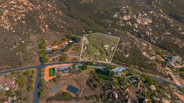 87 Presilla Dr #87, Jamul, CA 91935