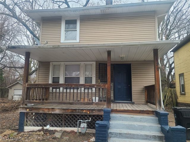 1131 E  114th St, Cleveland, OH 44108