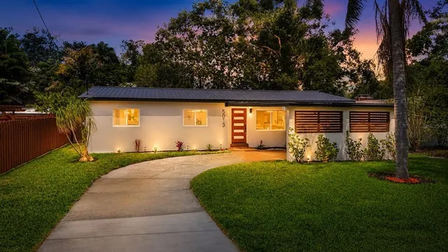 5013 S HESPERIDES STREET, Tampa, FL 33611