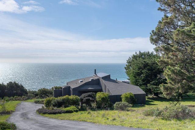 35028 Crows Nest Dr, The Sea Ranch, CA 95497
