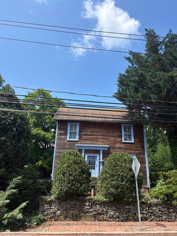 917 Old Bethlehem Rd, Quakertown, PA 18951