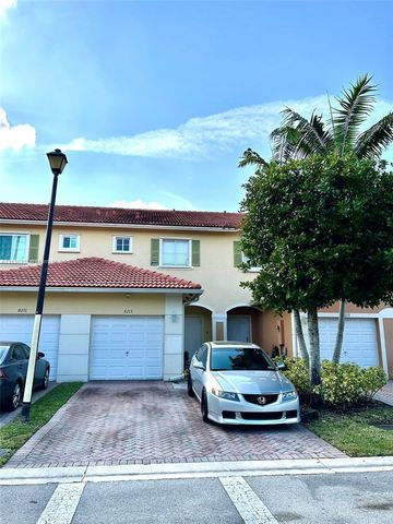 8213 Santa Monica Ter  #8213, Tamarac, FL 33321