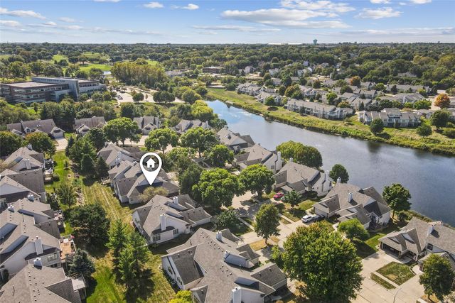 1451 Dover Bay Dr, Clive, IA 50325