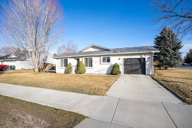 904B Canyon View Loop, Hamilton, MT 59840