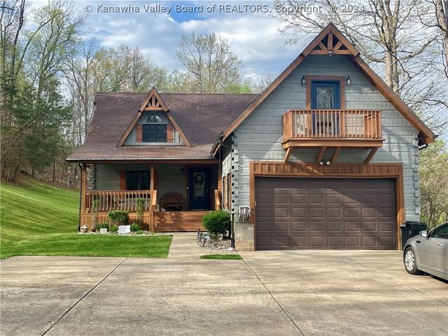 330 Overview Dr, Ripley, WV 25271