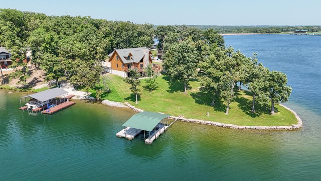 1006 Tweetie Ln, Keytesville, MO 65261