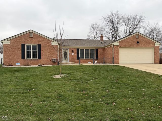 609 Waterview Blvd, Greenfield, IN 46140