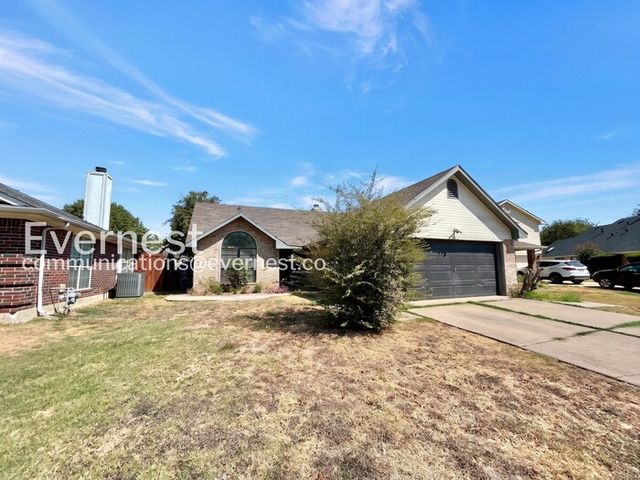 4225 Vincent Ter, Haltom City, TX 76137
