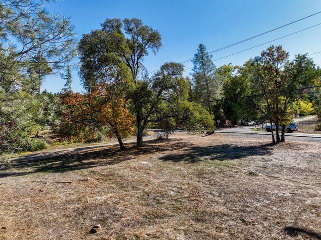 13340 Rough And Ready Hwy, Rough And Ready, CA 95975