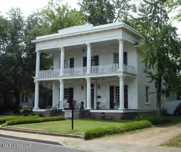 501 River Rd, Greenwood, MS 38930