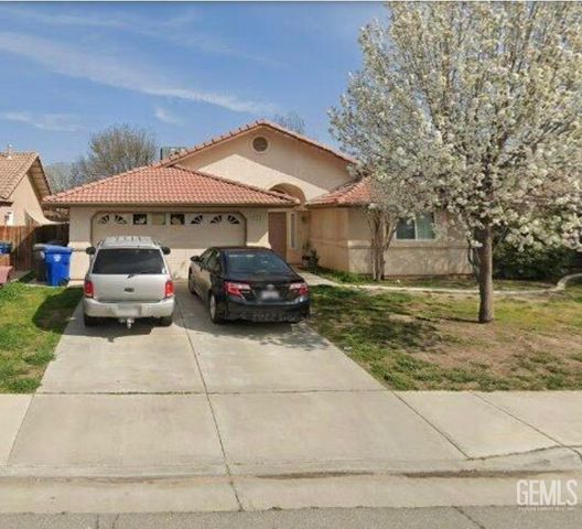 2120 S  A St, Arvin, CA 93203