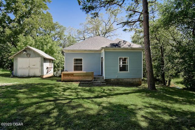 206 Apple St, Anderson, MO 64831