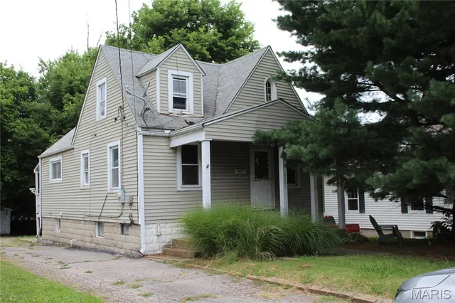 2505 Hood Ave, Saint Louis, MO 63114