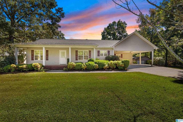 528 Ridgewood Dr, Remlap, AL 35133