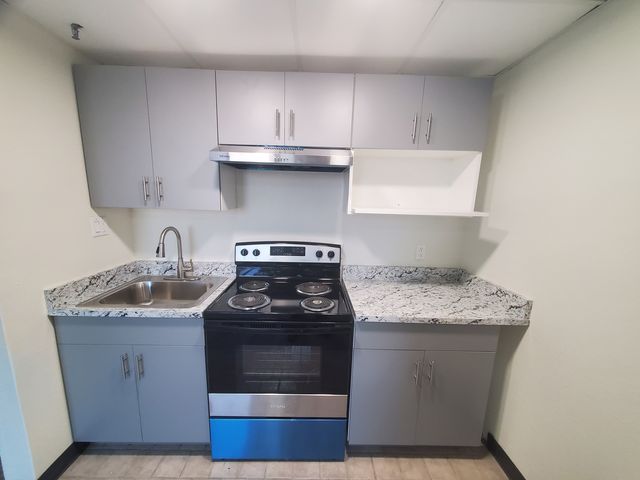 702 N  Sam Houston Pkwy E #a275f07a5, Houston, TX 77060