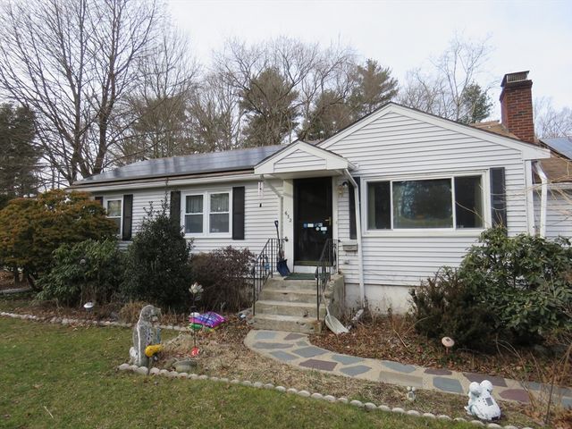 632 Summer St, Abington, MA 02351