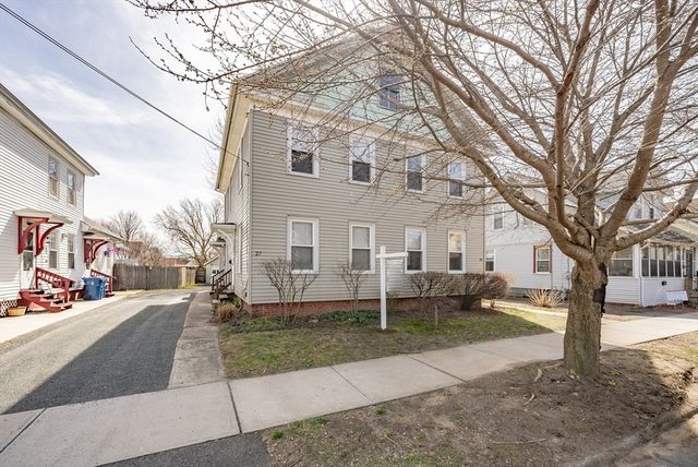 27-29 Day St, West Springfield, MA 01089