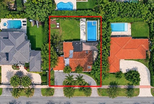 421 Luenga Ave, Coral Gables, FL 33146