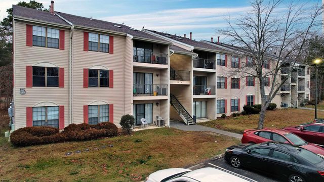 232 Colonial Ct   #232, Absecon, NJ 08205