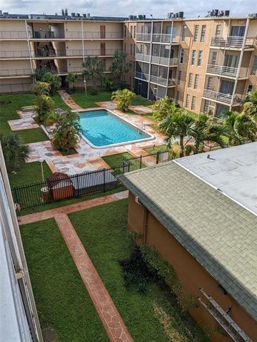 4848 NW 24th Ct #432, Fort Lauderdale, FL 33313