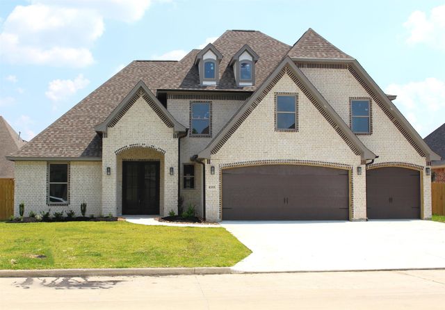 8355 Chappell Hl, Beaumont, TX 77713