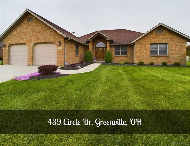439 Circle Dr, Greenville, OH 45331