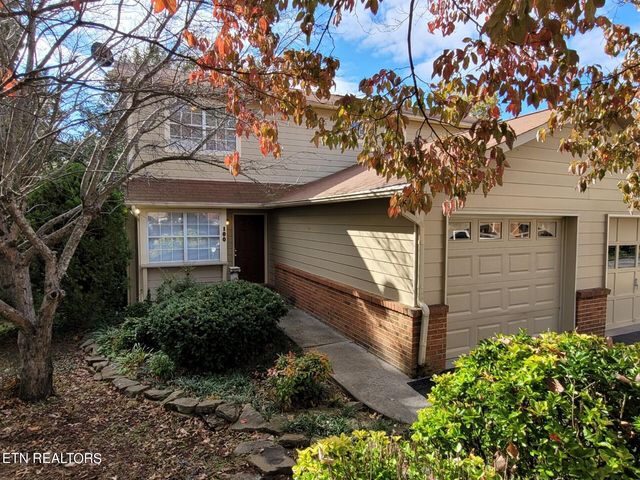 8600 Olde Colony Trl #100, Knoxville, TN 37923